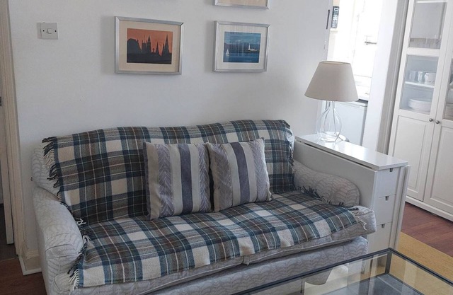Cosy 1-bed apartment in Dean Village - the most picturesque area of Edinburgh 🌳