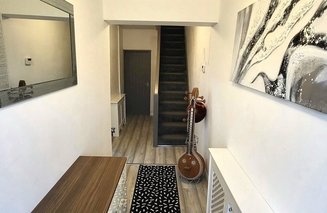 Cosy 3 Double bed Flat Sleeps 6