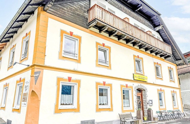 Cosy apartment for 4 guests with WIFI, TV, pets allowed and parking