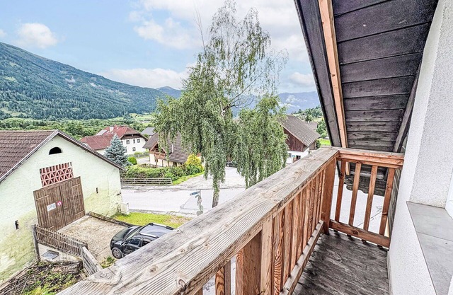 Cosy apartment for 4 guests with WIFI, balcony, pets allowed and parking