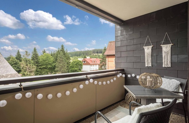 Cosy Apartment 40 with Garden View, Wi-Fi and Balcony