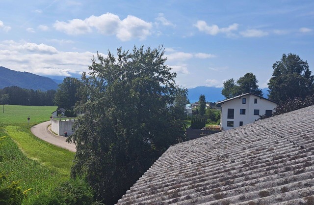 Cosy apartment for 4 people with WIFI, TV, patio, panoramic view and parking