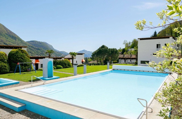 Cosy apartment for 6 guests with pool, WIFI, TV, patio, panoramic view and parking