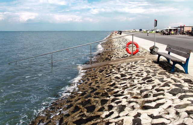 Cosy apartment for 8 guests with WIFI, TV, terrace and pets allowed