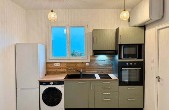 Cosy" apartment in a quiet area, Air-conditioned