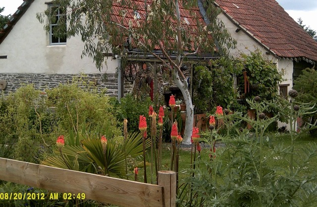 Cosy barn conversion ideal location for all normandie tourist attractions