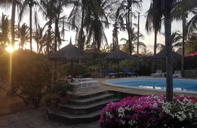 Cosy beachfront villa