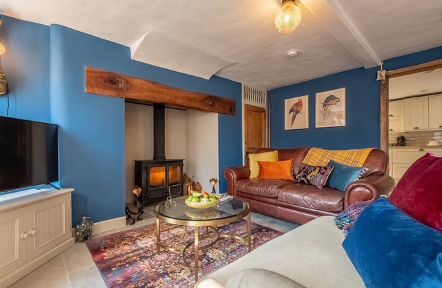 Cosy, comfortable, crammed full of character and presented to charming perfection, Ember Cottage is