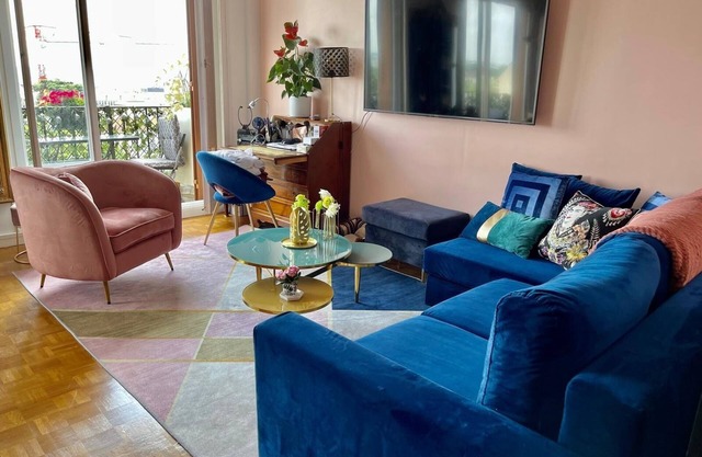 Cosy , Confortable Ideal Pour les Jeux Olympiques JO