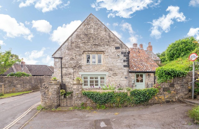Cosy cottage on the outskirts of Bath