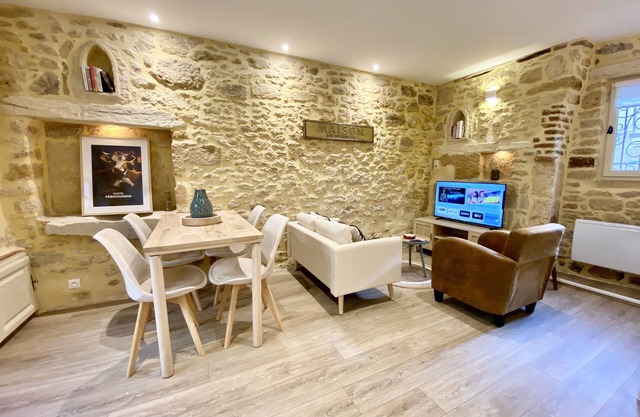 Cosy et Situation Ideale - Les Pierres De Lascaux