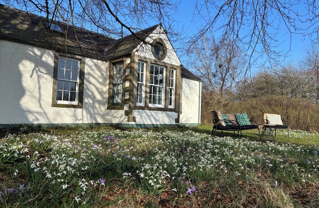 Cosy off-grid cottage in Scottish Borders, only 40 minutes to Edinburgh airport!