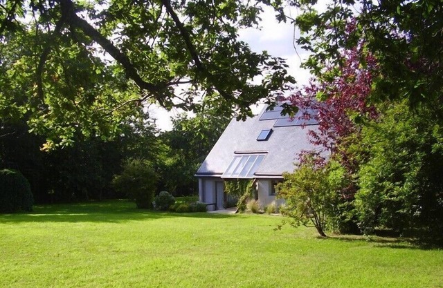 Cosy Rent in a quiet House with garden close to the sea