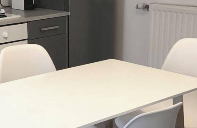 #CosyCorbie Townhouse with courtyard 11 minutes from Amiens center
