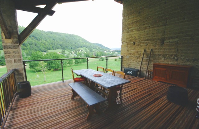 Cottage 4/5 people between lakes and mountains