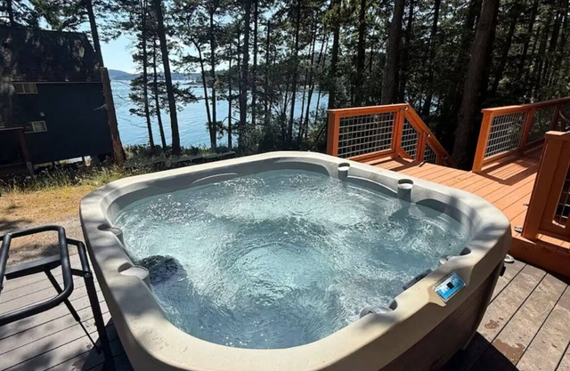 Cottage at Doe Bay - Entire Home (New Listing)