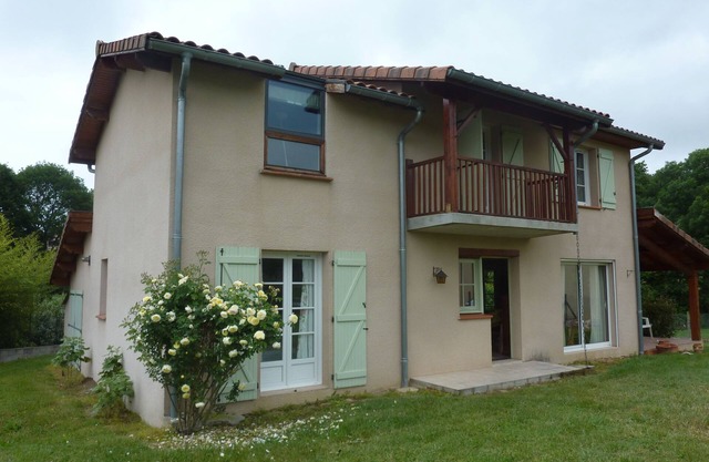 Cottage at the foot of the Pyrenees