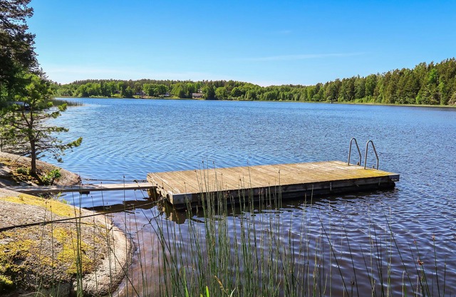 Cottage by the sea and lake with boat and rich wildlife ❤