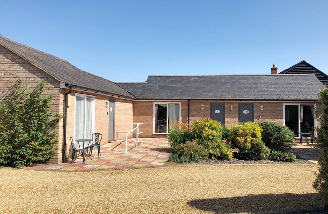 Cottage Elm Room at Wallis Farm House