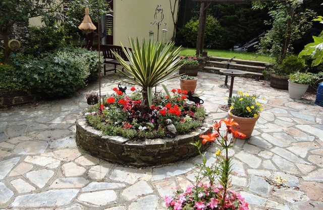 Cottage-Ensuite-Garden view-Frankaborough