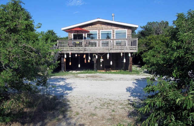 Cottage Fronting on the Delaware Bay ~ Private ~ Quiet ~ Surrounded by Nature