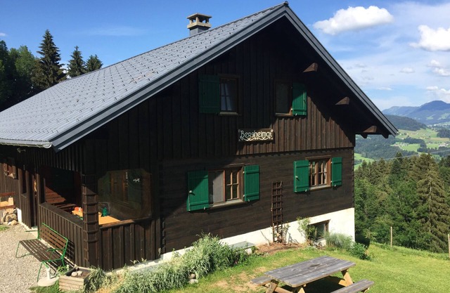 Cottage in a quiet location