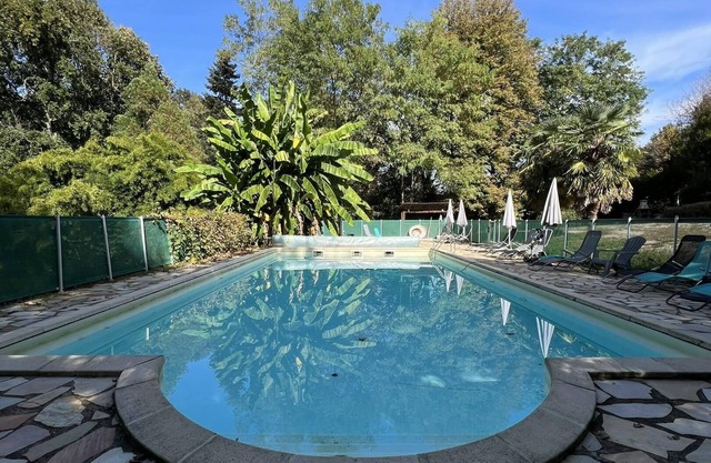 Cottage in Hautefort 3 bedrooms H3