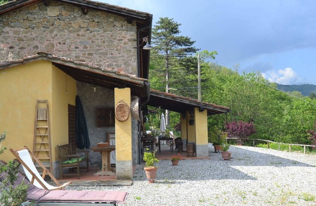 Cottage in Pescia with Pool & Garden