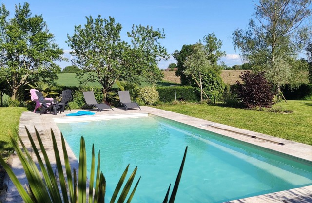 Cottage in the countryside 10 minutes from Bourg en Bresse