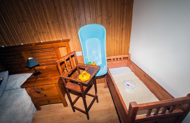 Cottage in the mountain of Leon (9 people) with jacuzzi, barbecue and fireplace