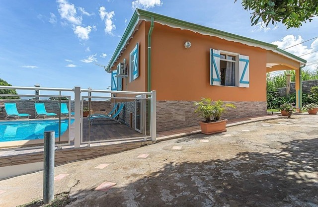 Cottage La Perle (pool, BBQ, view on moutains, sea, rivers, forests)