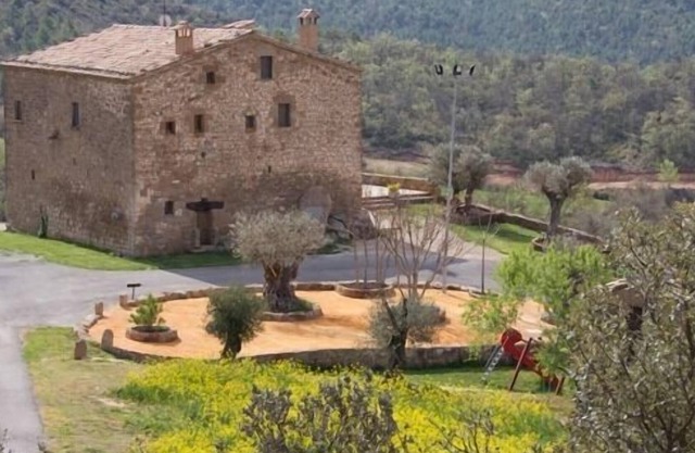 Cottage Les Cots de Lloberola from 12 to 47 people