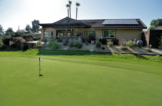 Cottage On The Greens - Stunning Golf Course Views