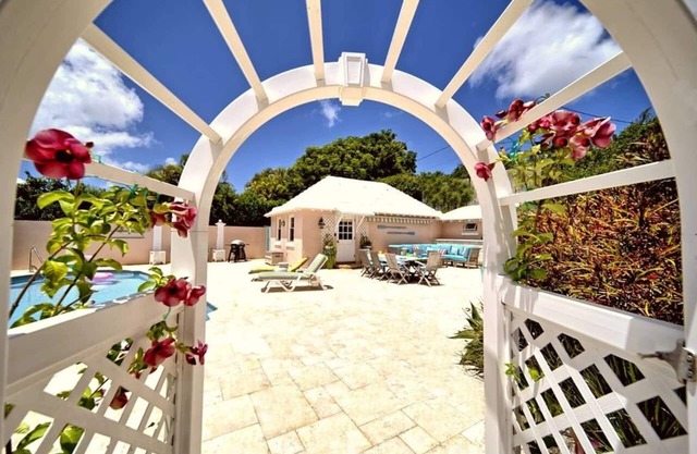 Cottage Priv. Pool & Tennis Beach 5 min Central