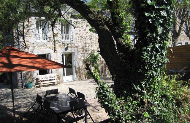 Cottage rental in the countryside, 20 minutes from the beaches of the Emerald Coast
