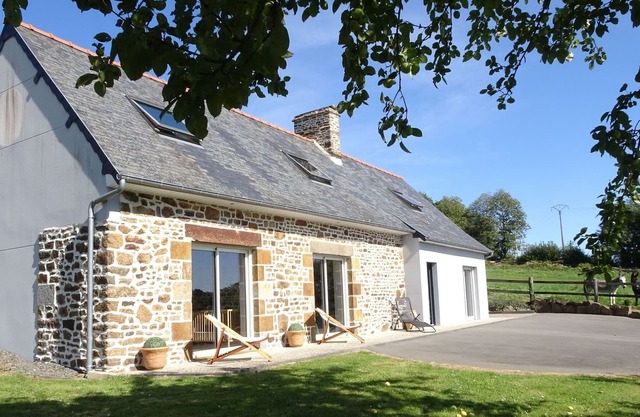 Cottage, Saint Ovin