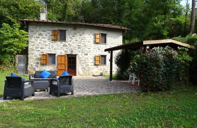 Cottage set in it's own woods near Lucca