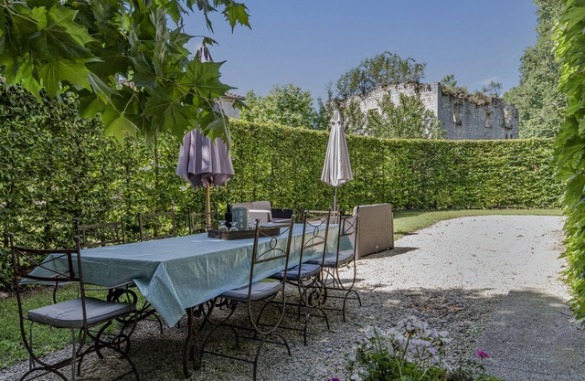Cottage WISTERIA 8 pers in the grounds of a Gascon château