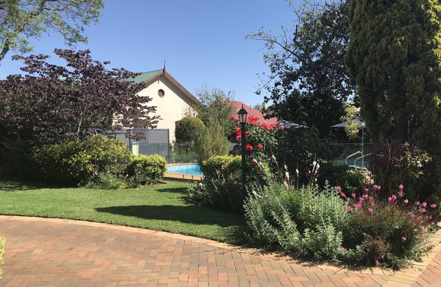 Country Apartments