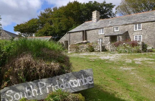 Country farmhouse - A great place for family and friends to relax!