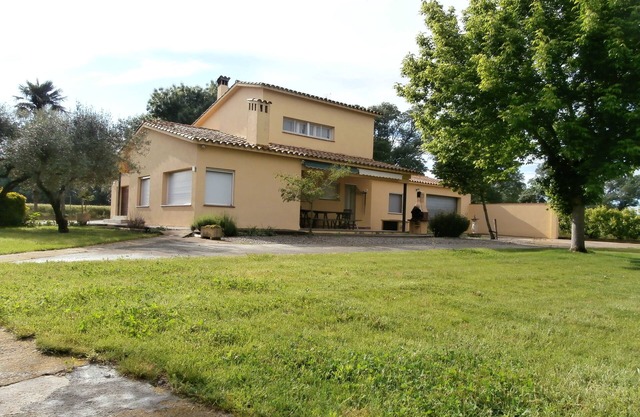 Country house with pool