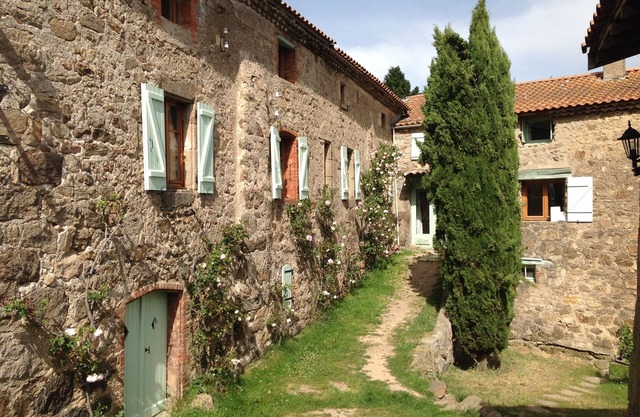 Country holiday home - Saint Alban d'Ay