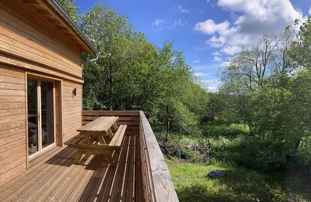 Country House 'Gite Le Jardin Des 4m' with Mountain View, Private Terrace and Wi-Fi