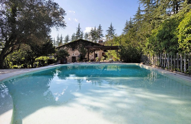 Country House 'Masia Paradise' with Mountain View, Private Pool and Wi-Fi