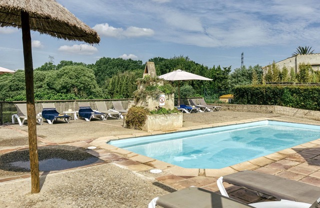 Country House 'Can Gat Vell' with Shared Pool, Wi-Fi and Air Conditioning