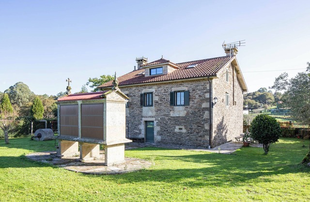 Country House 'Casa Da Puza' with Private Terrace, Wi-Fi and Air Conditioning