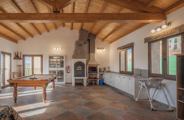 Country House 'Casa Rural El Rincon Del Chef' with Private Garden, Wi-Fi and Air Conditioning