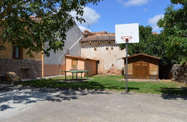 Country House 'El Establo' with Private Garden
