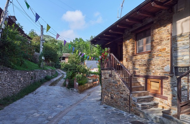 Country House 'El Pajariel II' with Mountain View and Barbecue with Recreational Area