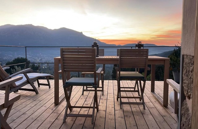 Country House "Els Abats" with Garden & Wi-Fi